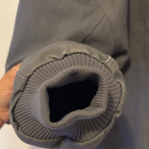 Carhartt Charcoal Hooded Puffer with Red Plaid Lining - Picture 11 of 12